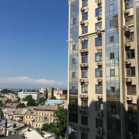 Cozy In The Heart Of Apartment Odesa